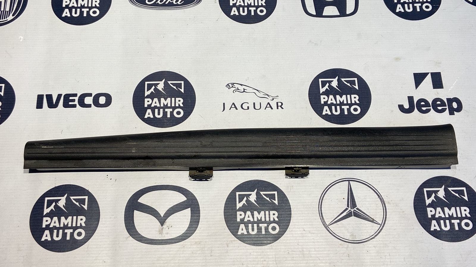 Накладка порога передняя левая Mercedes E/W211 2002-2009