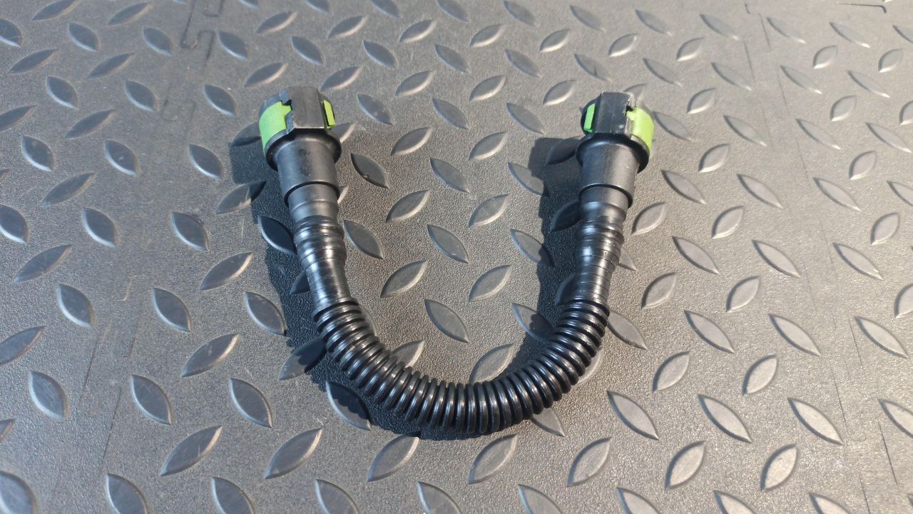 Трубка топливная Ford Focus 1998-2007