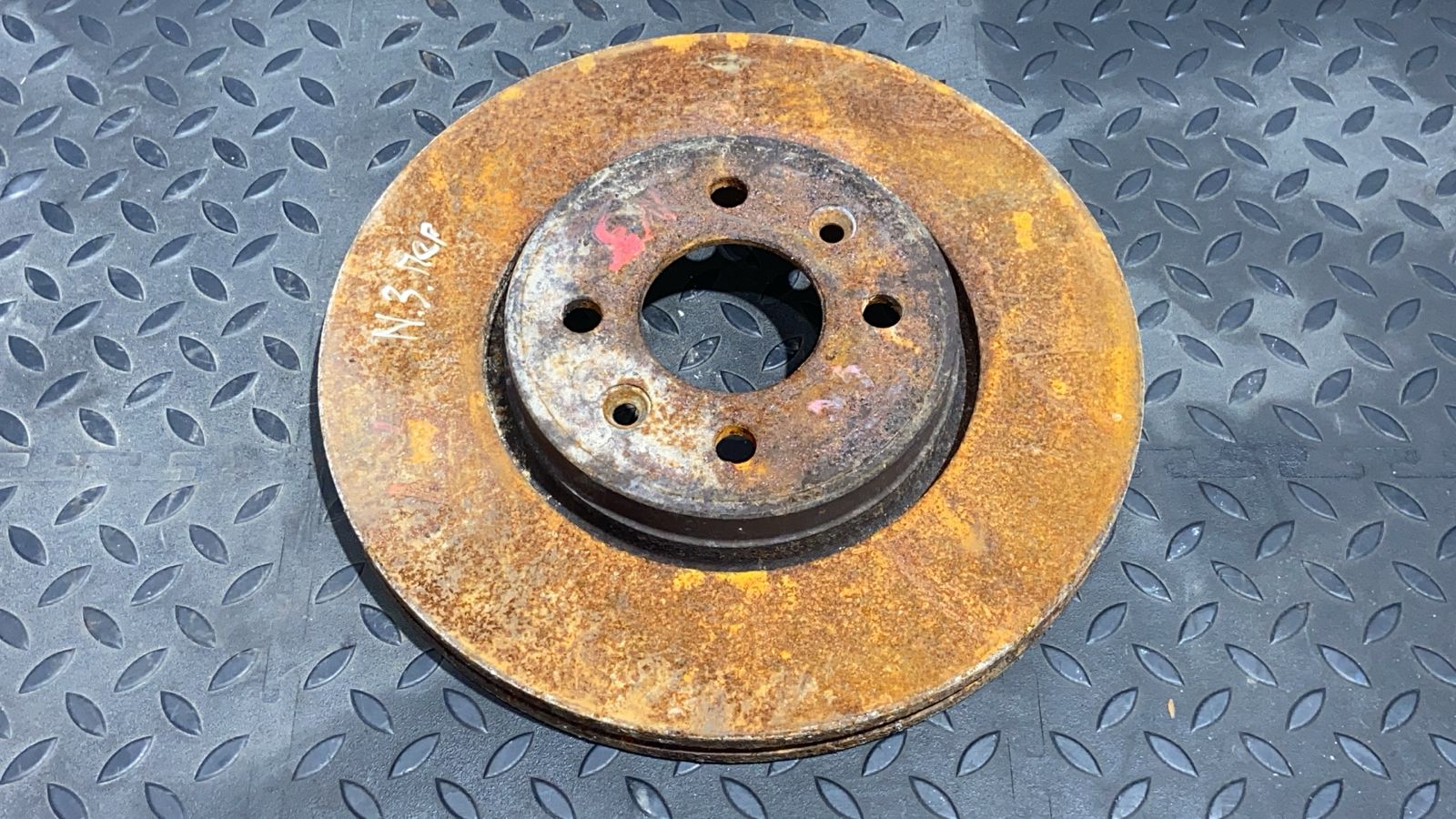 Диск тормозной передний Renault Megane/2 2002-2009