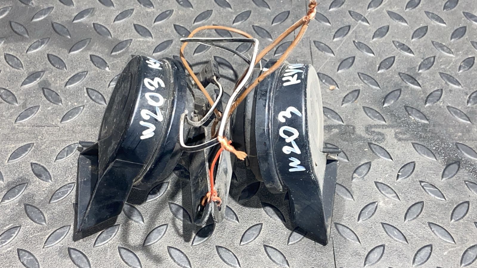 Сигнал звуковой Mercedes C/W203 2000-2008