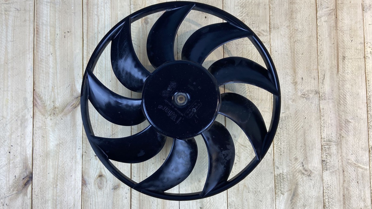 Вентилятор радиатора Opel Movano/A 2003-2010