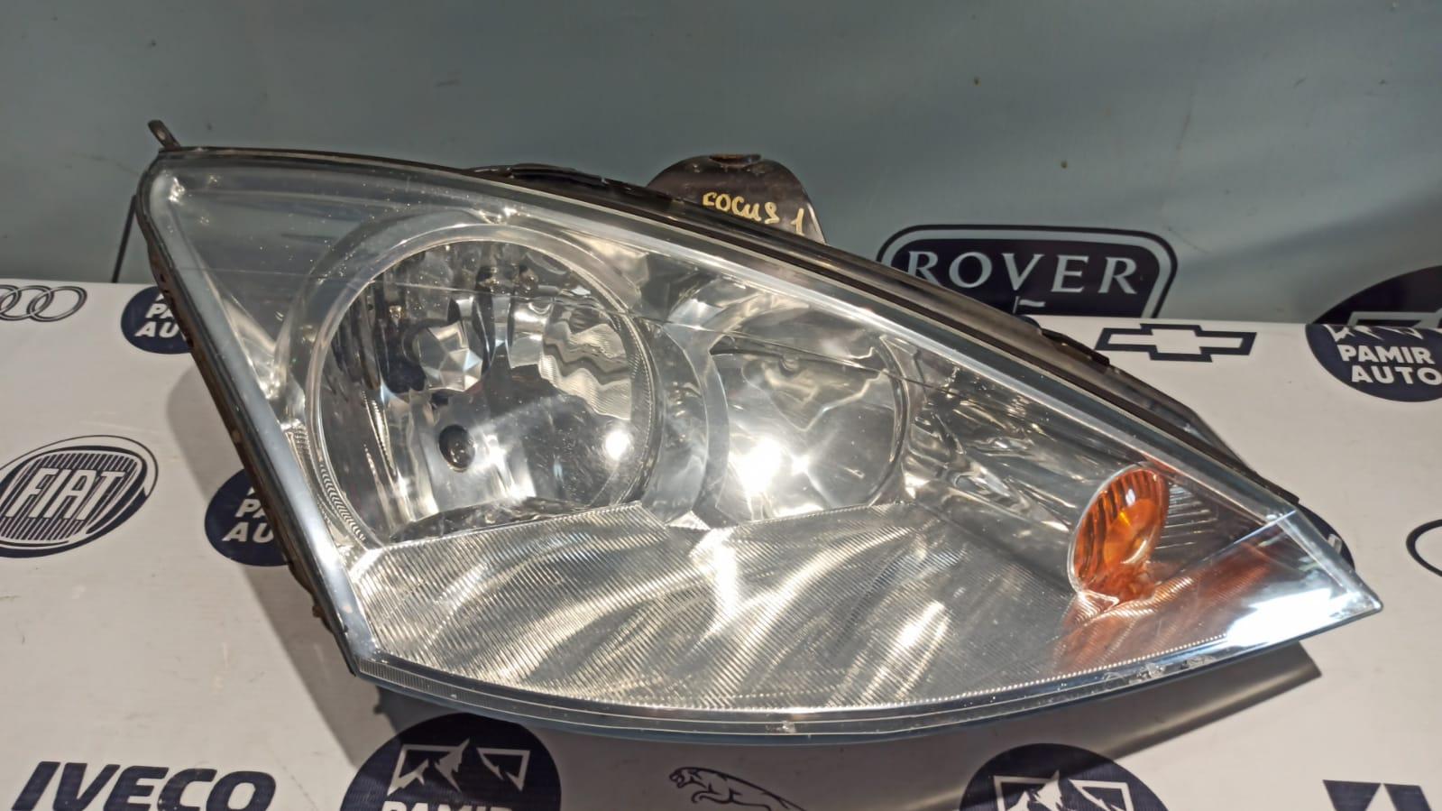 Фара правая Ford Focus 1998-2007