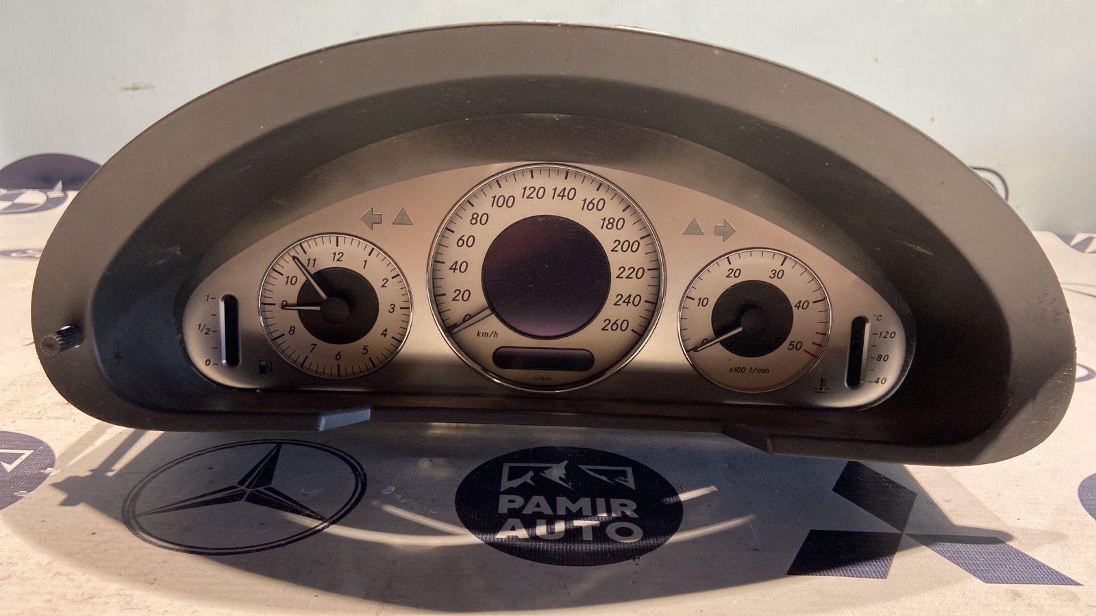 Комбинация приборов (Щиток) Mercedes E/W211 2002-2009