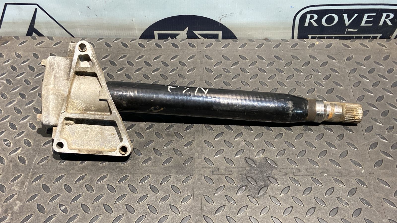 Полуось промежуточная Opel Zafira/B 2005-2014