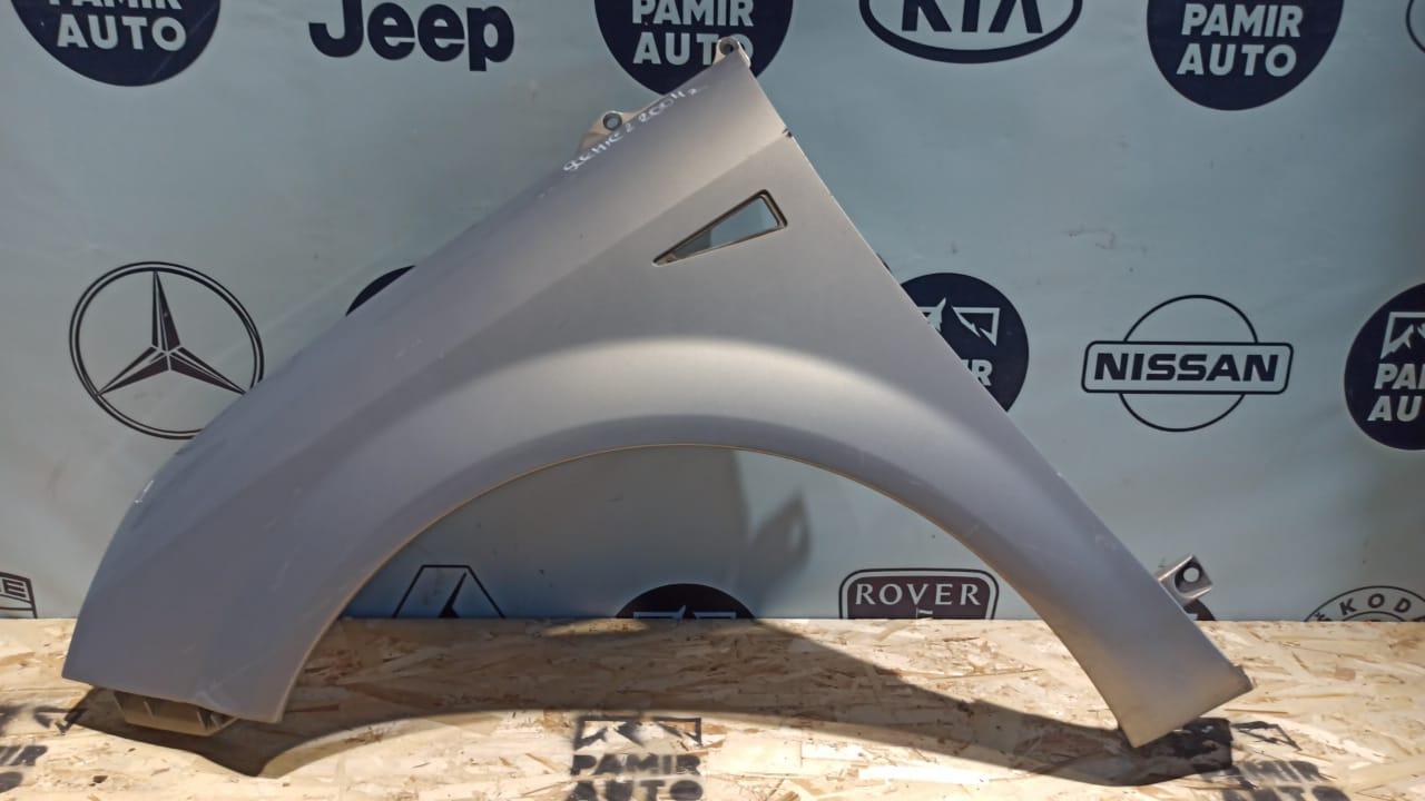 Крыло переднее левое Renault Scenic/2 2003-2009