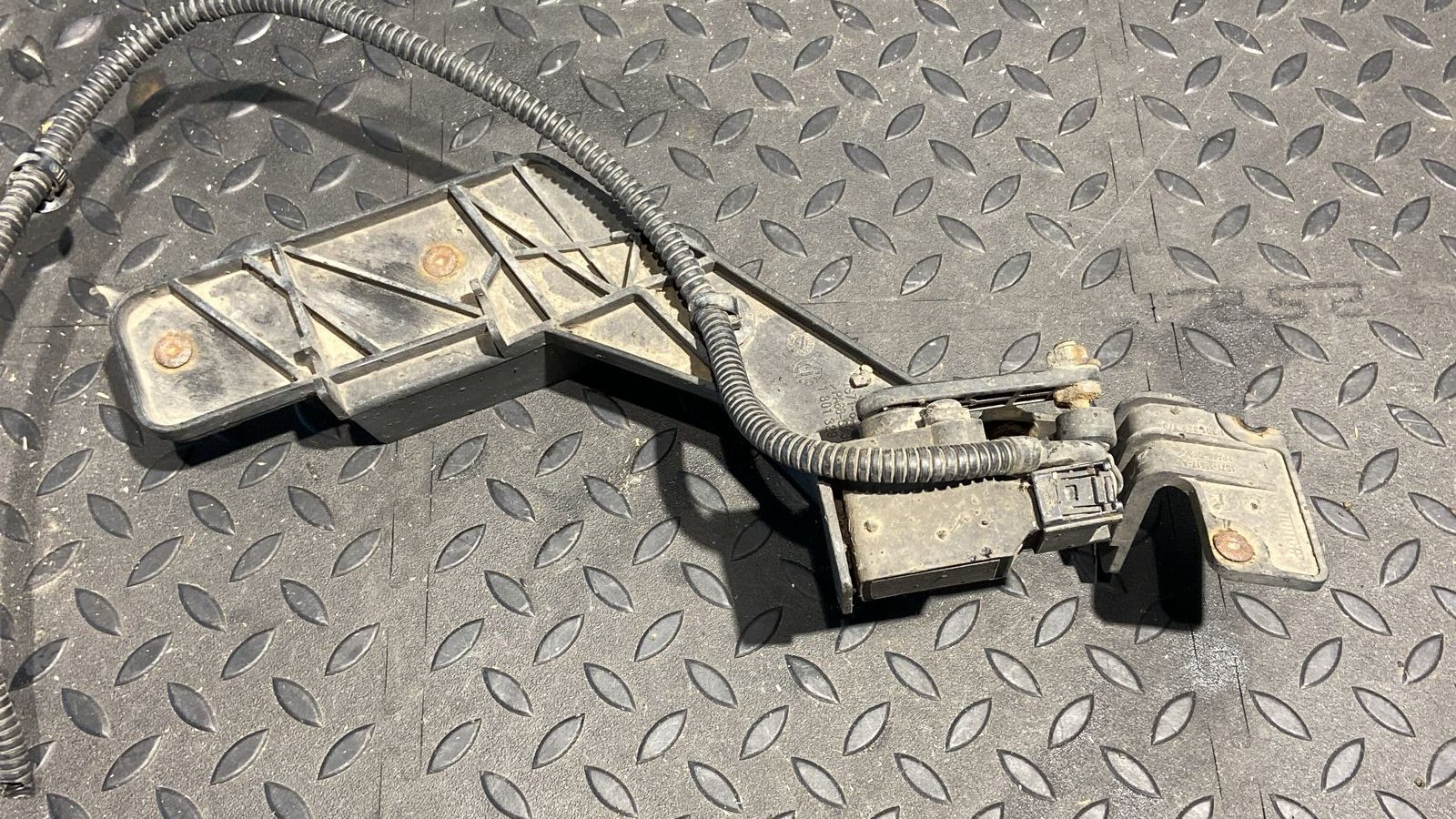 Датчик положения кузова Ford Mondeo/3 2000-2007