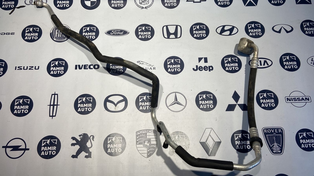 Трубка кондиционера Mercedes C/W204 2006-2015