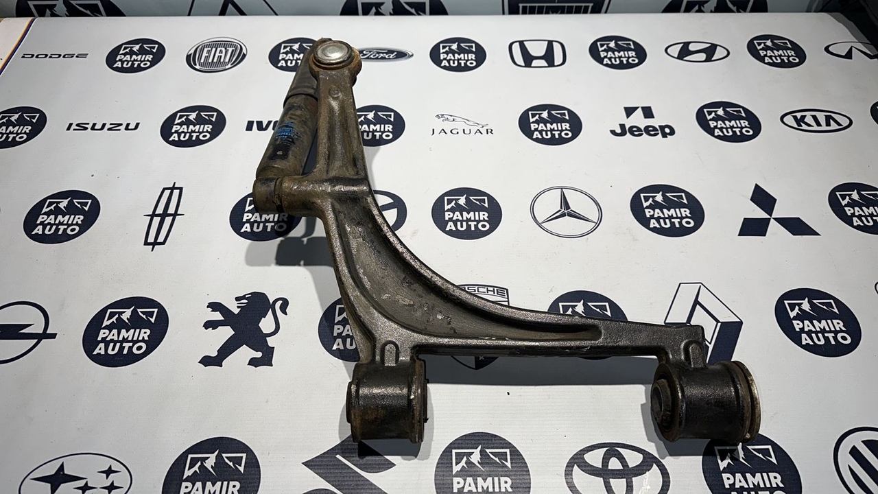 Рычаг передний правый Opel Movano/A 2003-2010