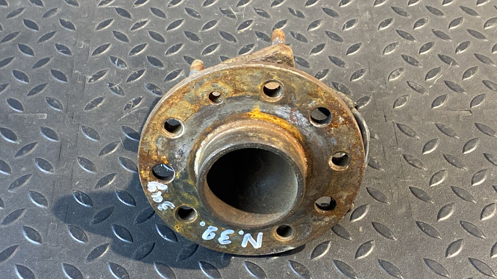 Ступица задняя Opel Zafira/B 2005-2014