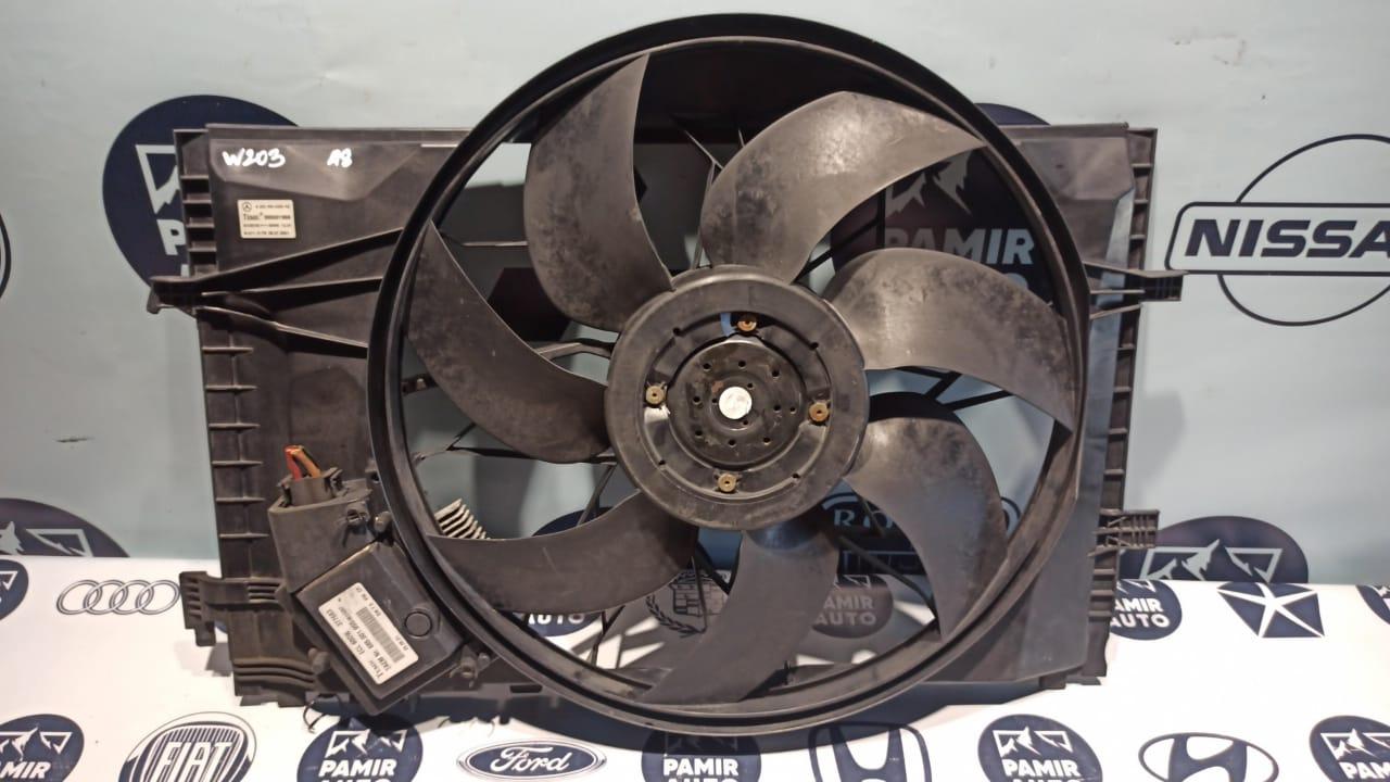 Вентилятор радиатора Mercedes C/W203 2000-2008