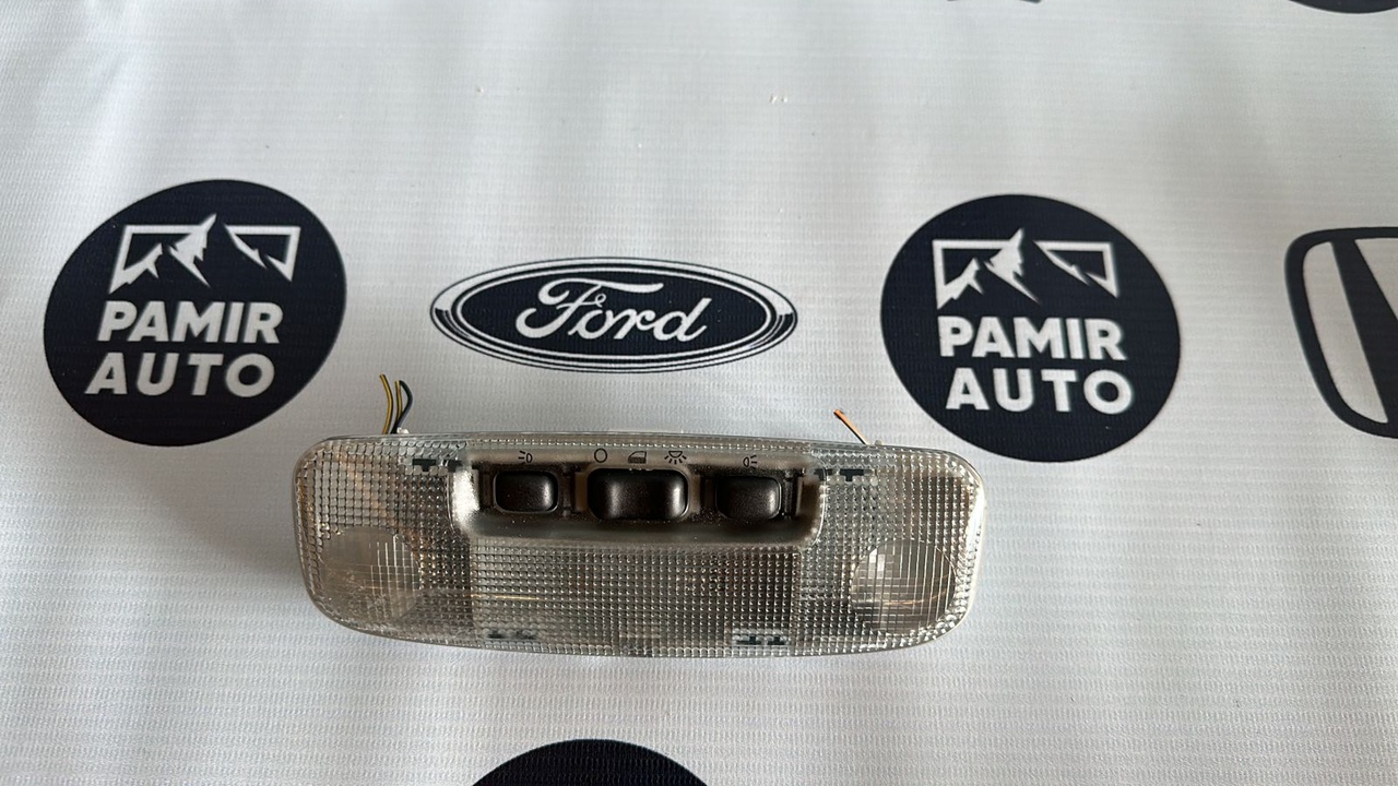 Плафон салонный Ford C-Max 2003-2010