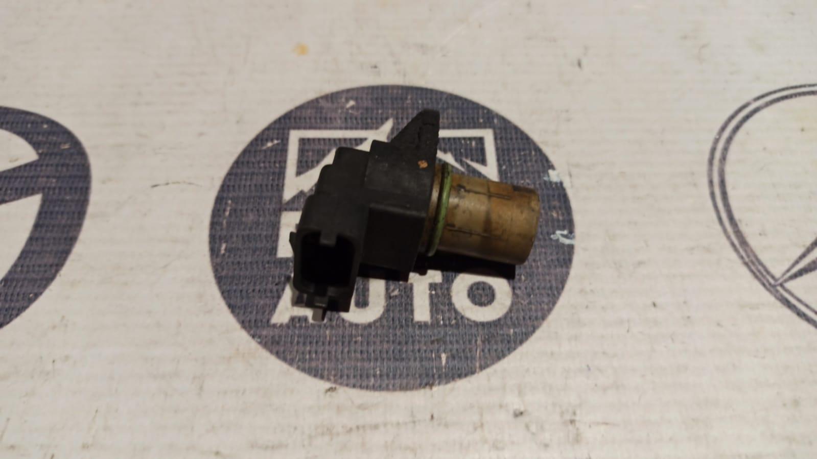 Датчик положения распредвала Mercedes E/W210 1995-2003