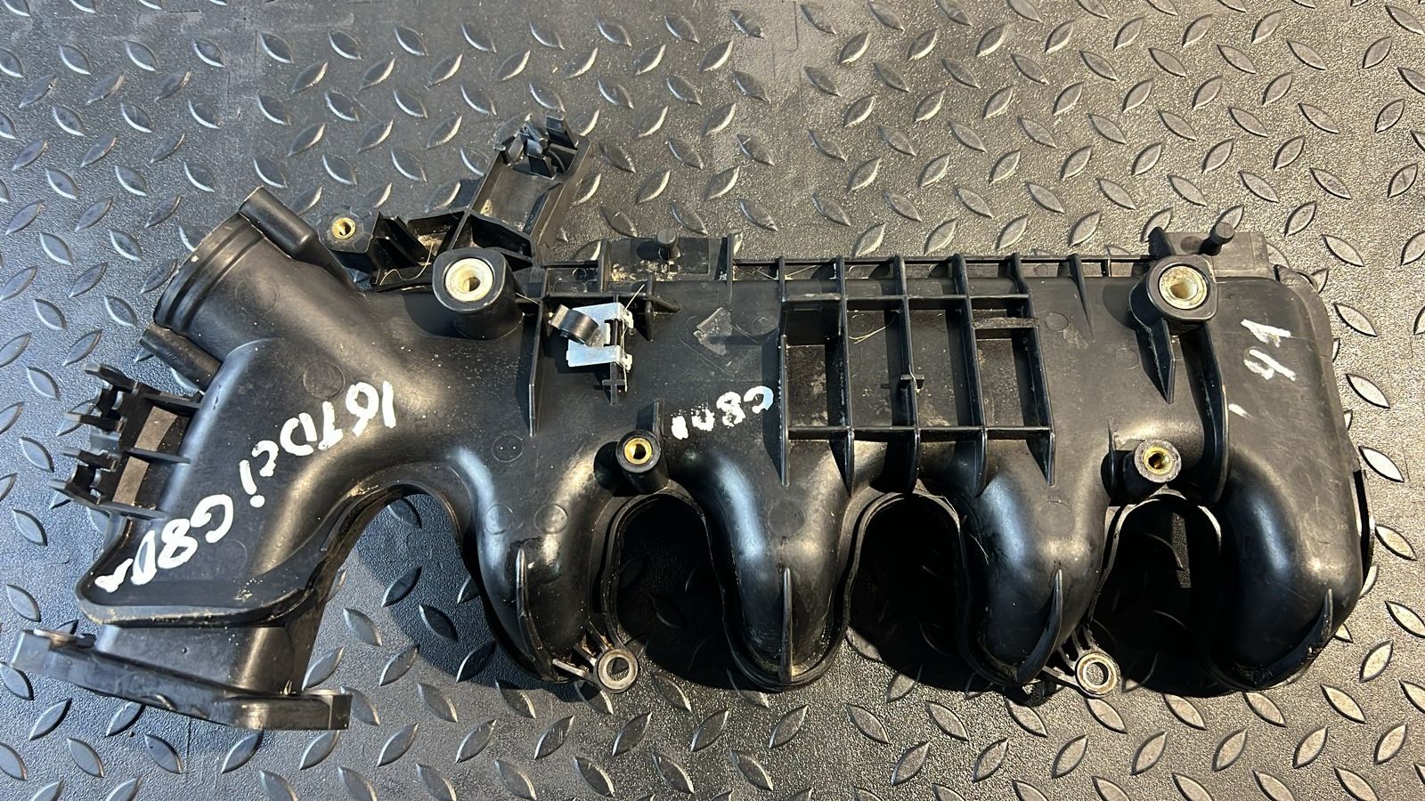 Коллектор впускной Ford Focus/2 2004-2011