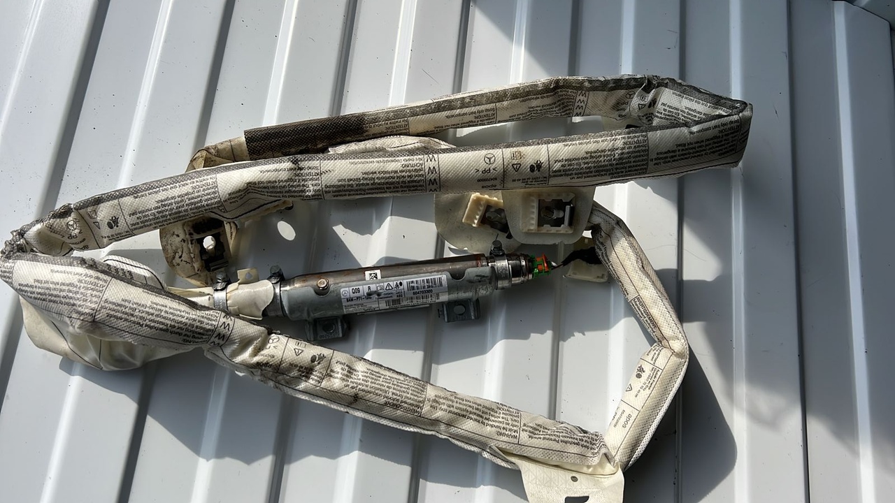 Подушка безопасности шторка правая Mercedes C/W204 2006-2015