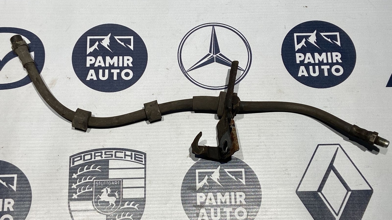 Шланг тормозной передний BMW 1/E87 2004-2011