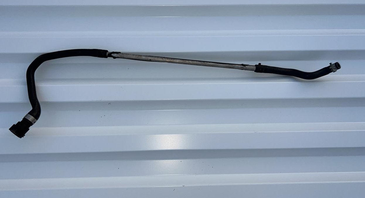 Трубка ОЖ BMW 1/E87 2004-2011