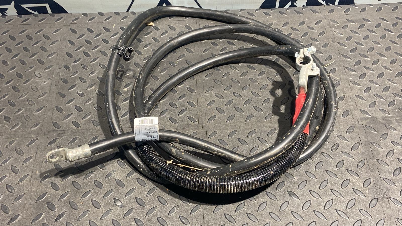 Клемма плюс Mercedes E/W211 2002-2009