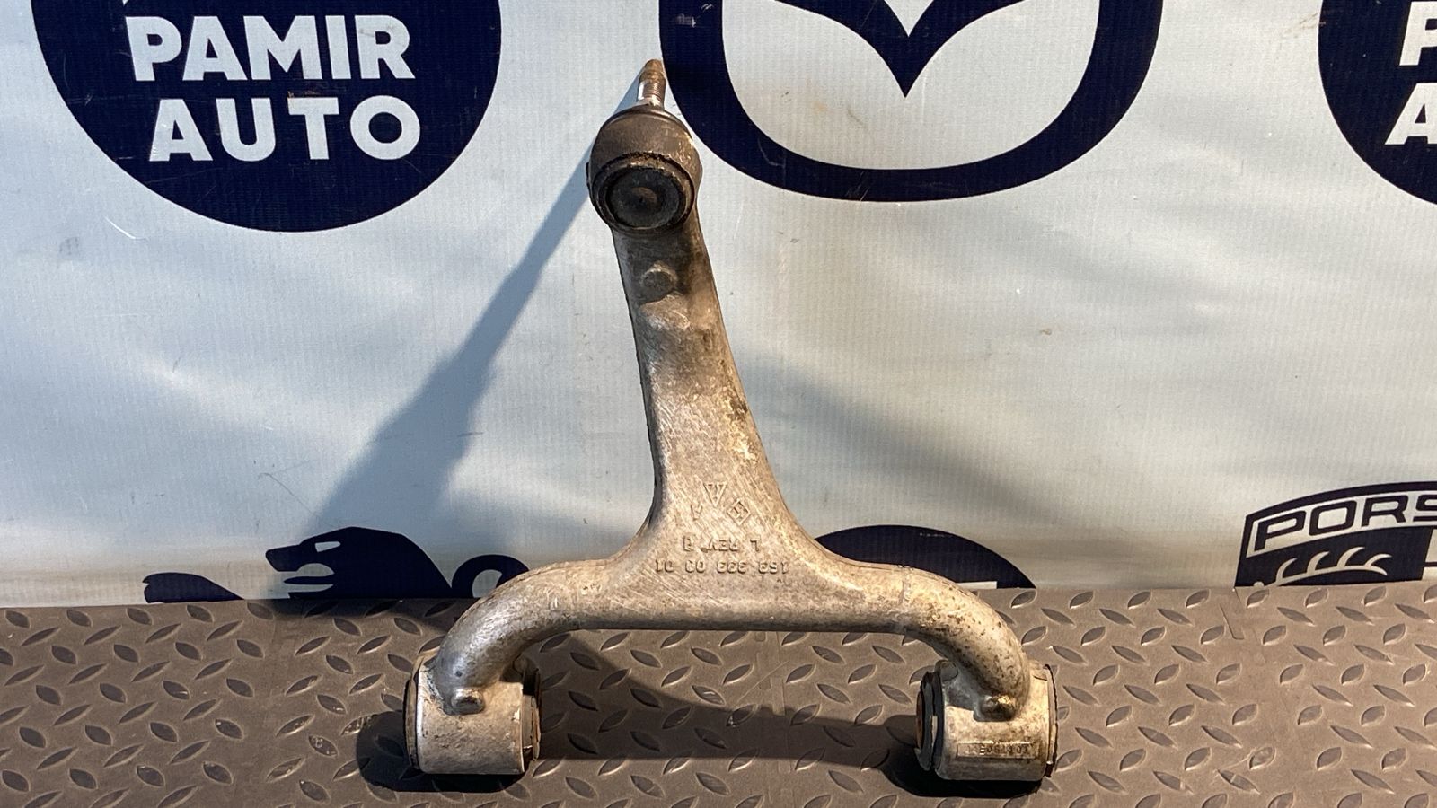 Рычаг передний левый Mercedes M/W163 1997-2005