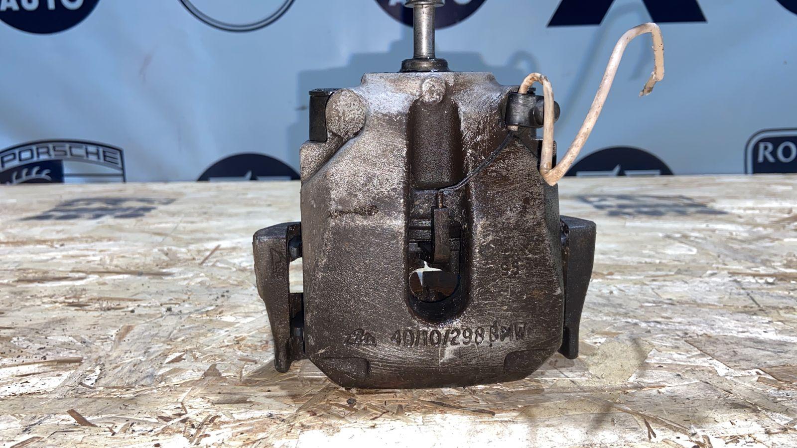 Суппорт задний правый BMW 5/E39 1995-2004