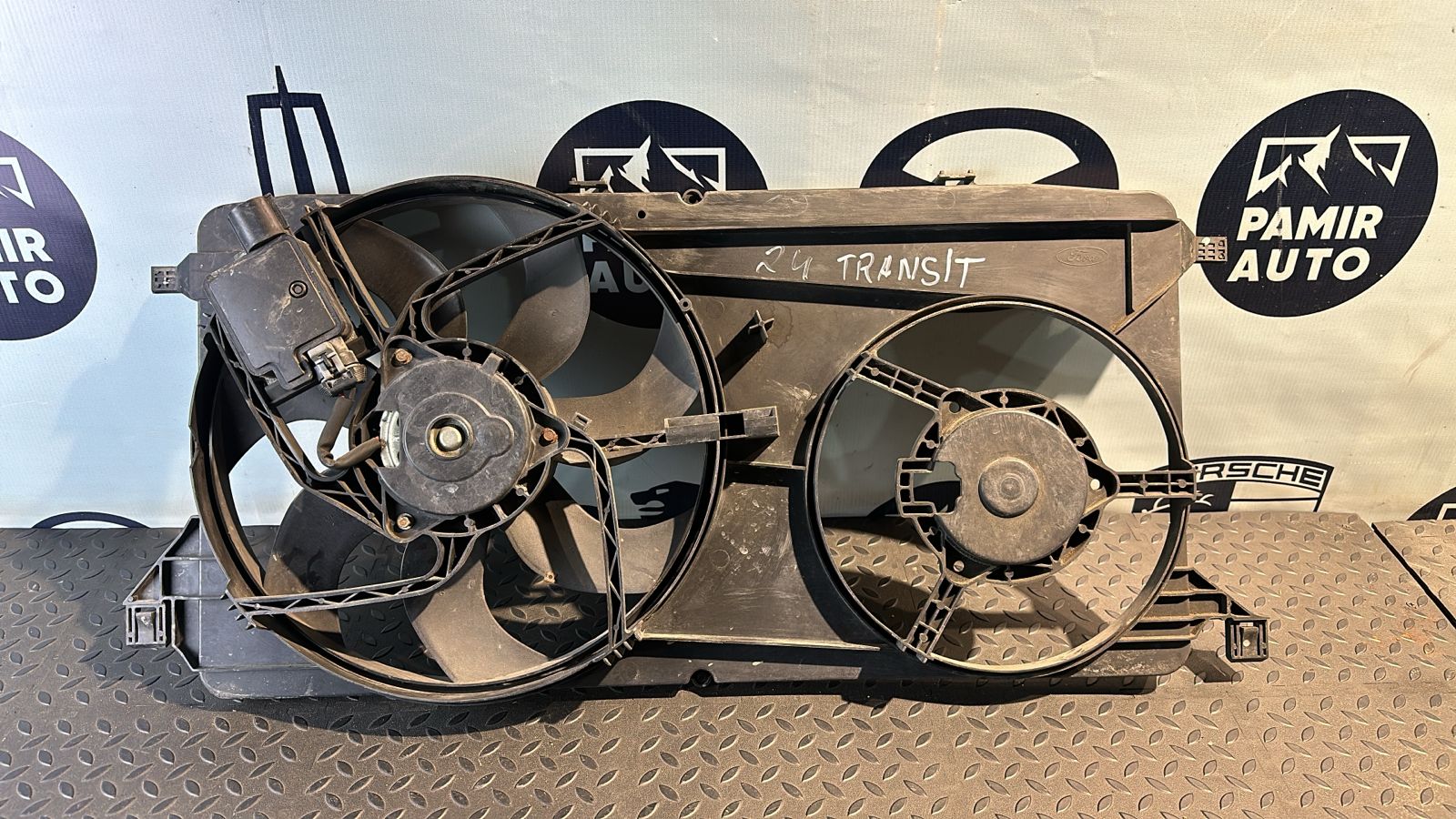 Вентилятор радиатора Ford Transit 2006-2013