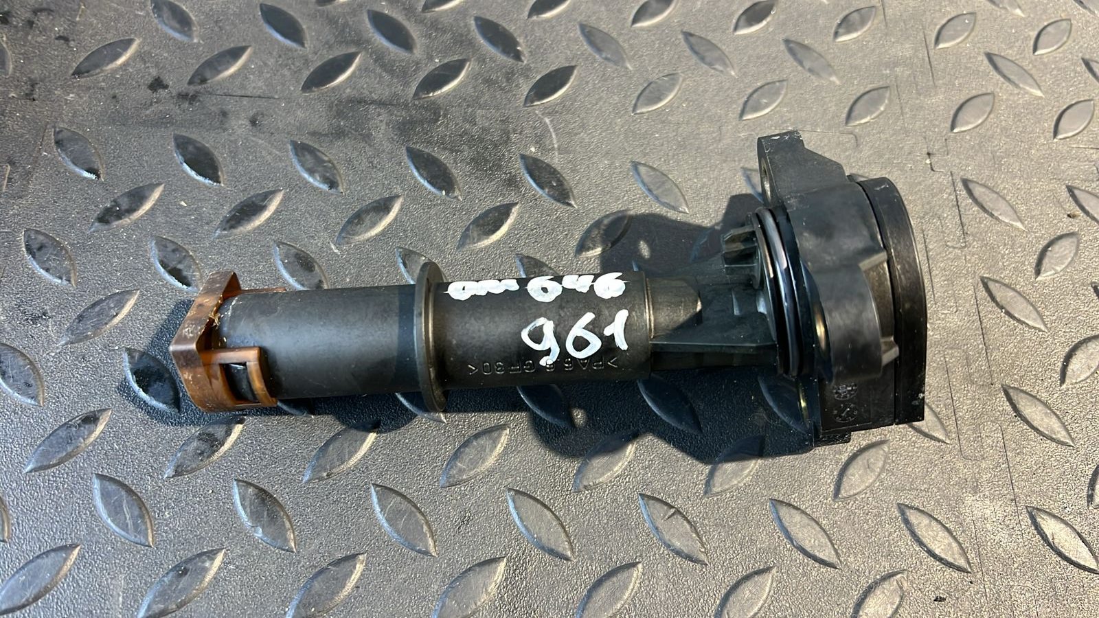 Датчик уровня масла Mercedes E/W211 2002-2009