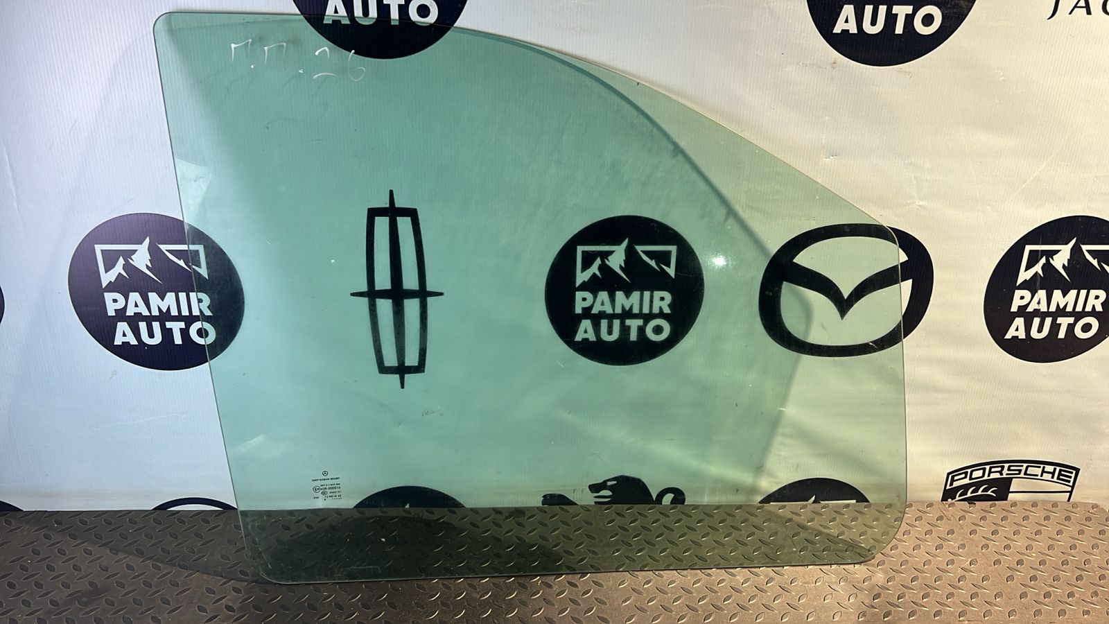 Стекло двери переднее правое Mercedes Vito/W639 2003-2014