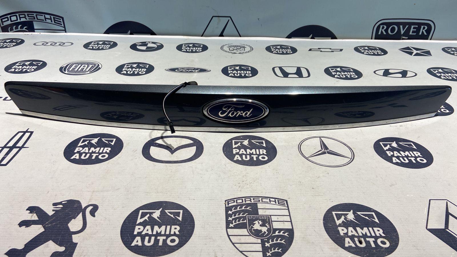 Накладка двери багажника Ford Mondeo/3 2000-2007