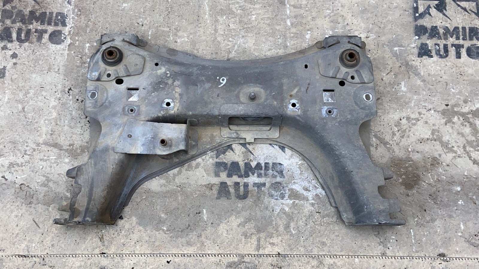 Балка передняя (Подрамник) Renault Scenic/2 2003-2009