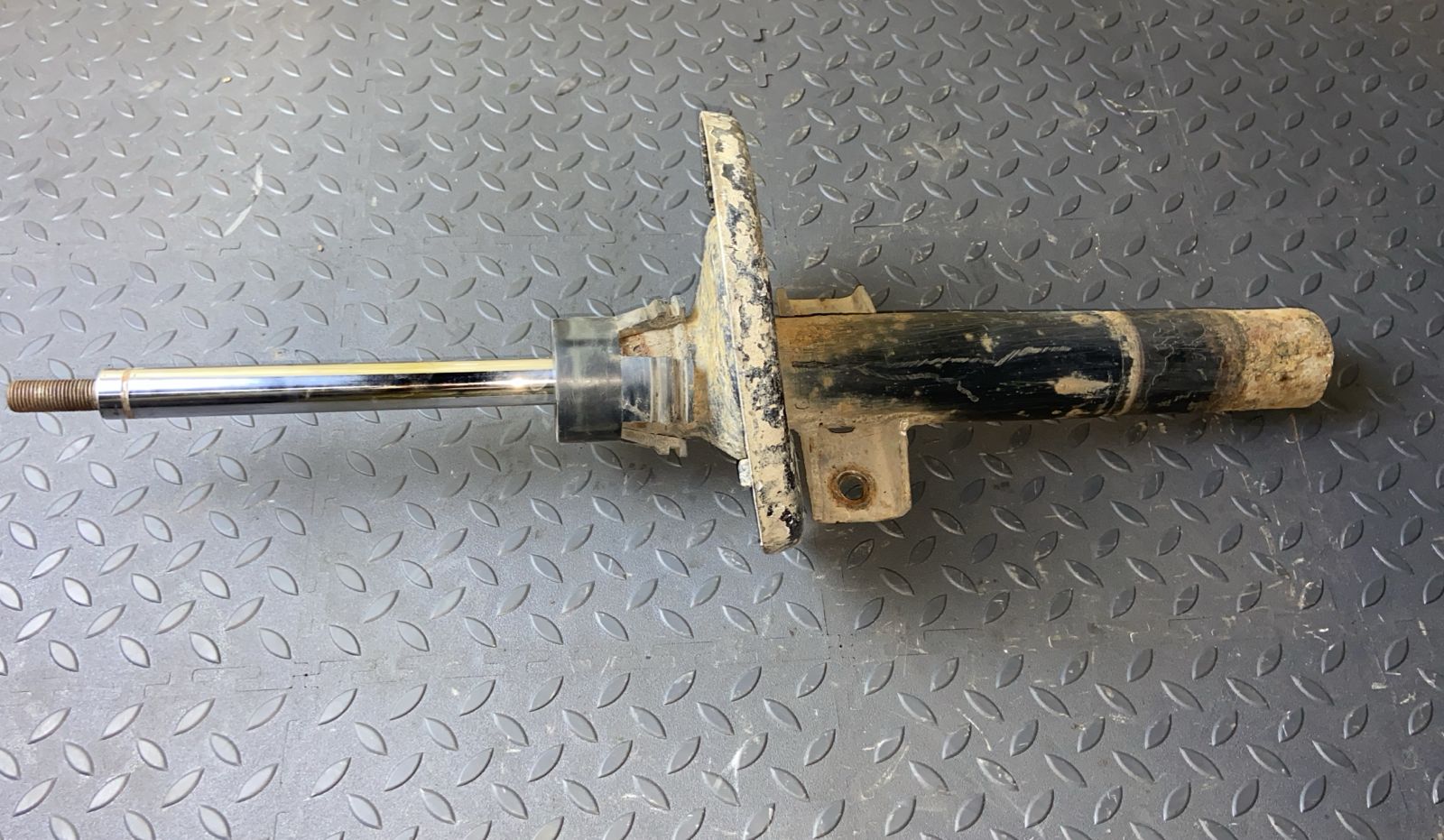 Амортизатор передний Ford Galaxy 1995-2006