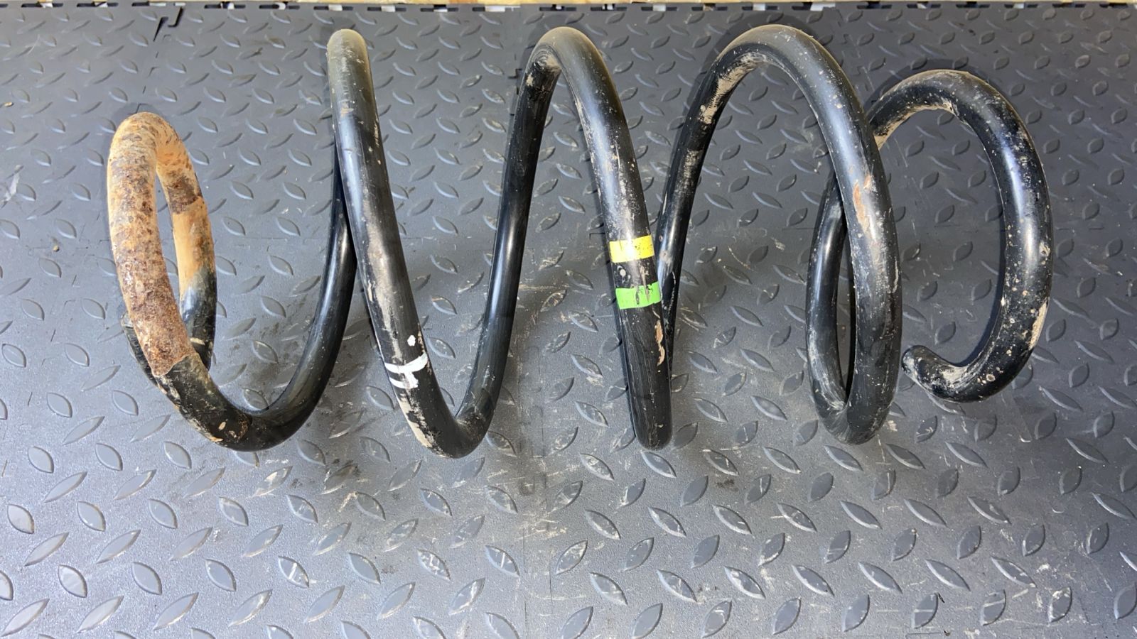 Пружина передняя Ford Galaxy 1995-2006