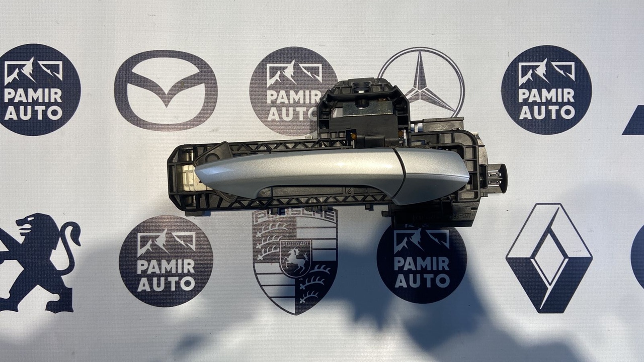 Ручка двери задняя правая Mercedes C/W204 2006-2015