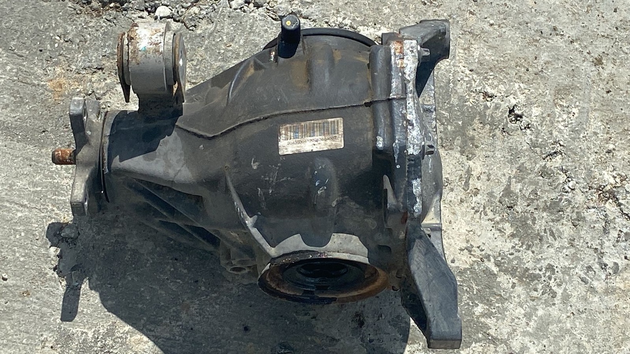 Редуктор задний Mercedes C/W204 2006-2015 2.47