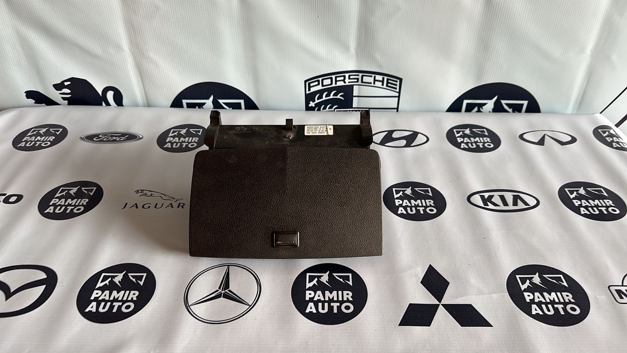 Дисплей информационный Mercedes C/W204 2006-2015