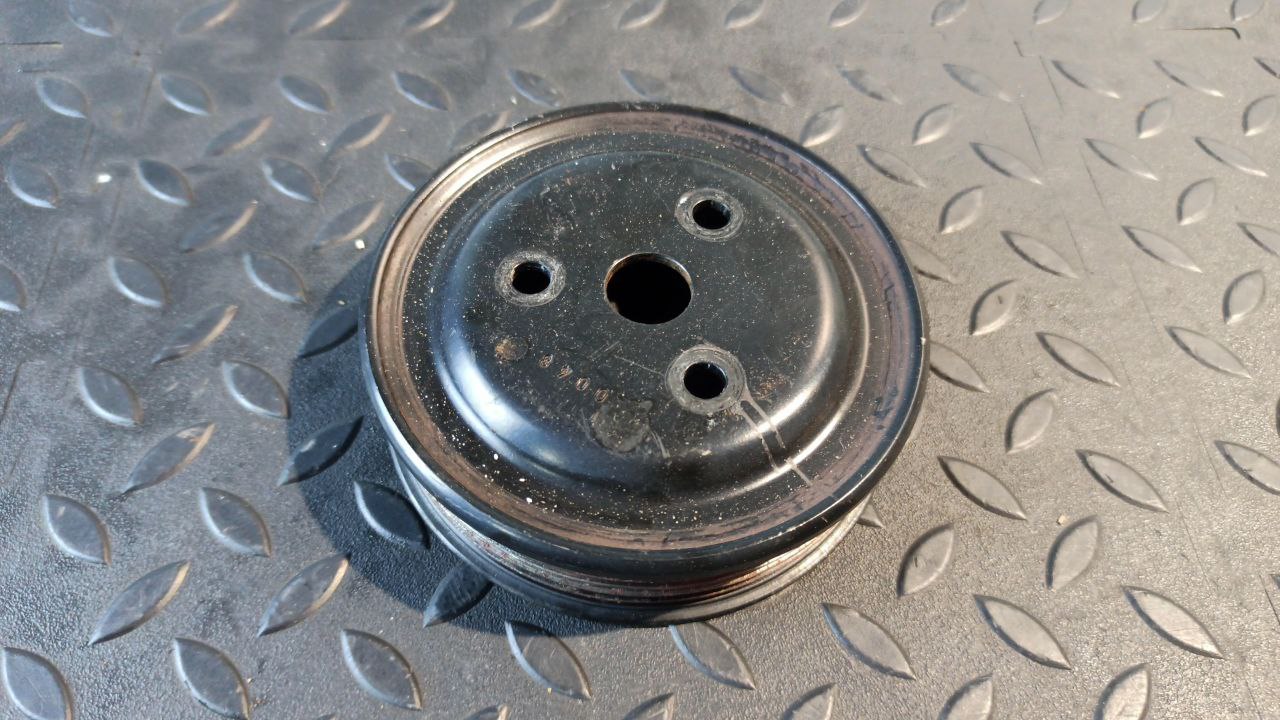 Шкив помпы Opel Astra/H 2004-2014
