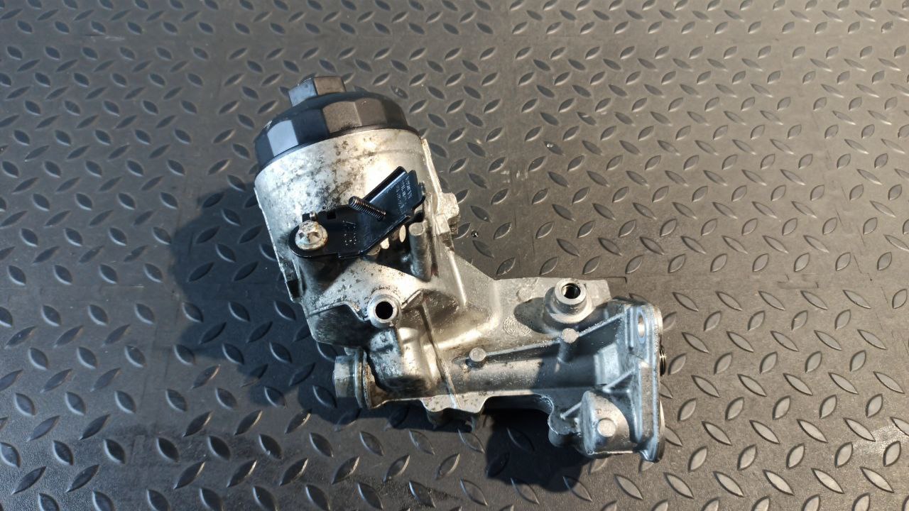 Корпус масляного фильтра Opel Astra/H 2004-2014