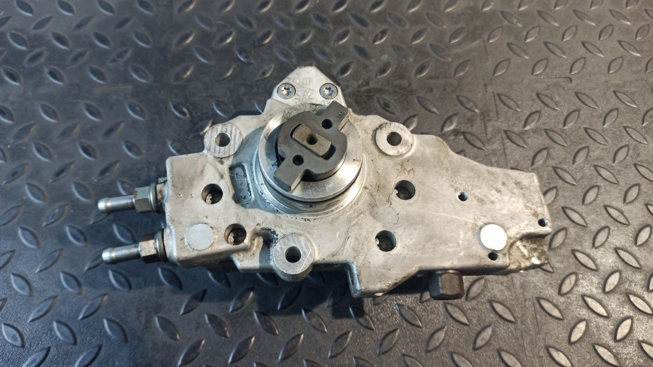 Насос топливный (ТНВД) Mercedes Vito/W639 2003-2014