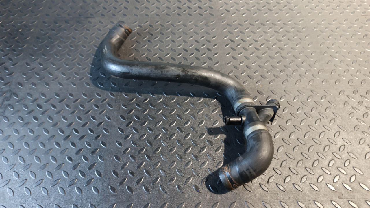 Патрубок ОЖ Ford Transit 2006-2013