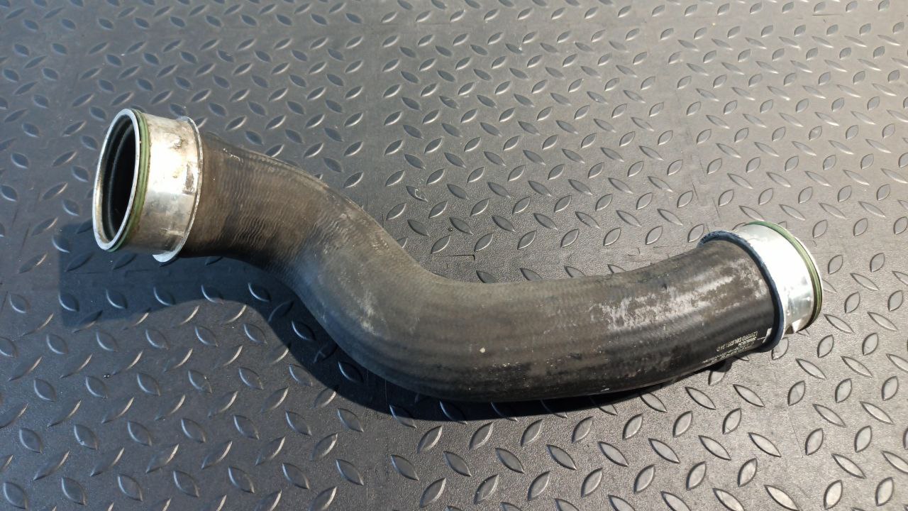 Патрубок интеркулера Mercedes E/W211 2002-2009