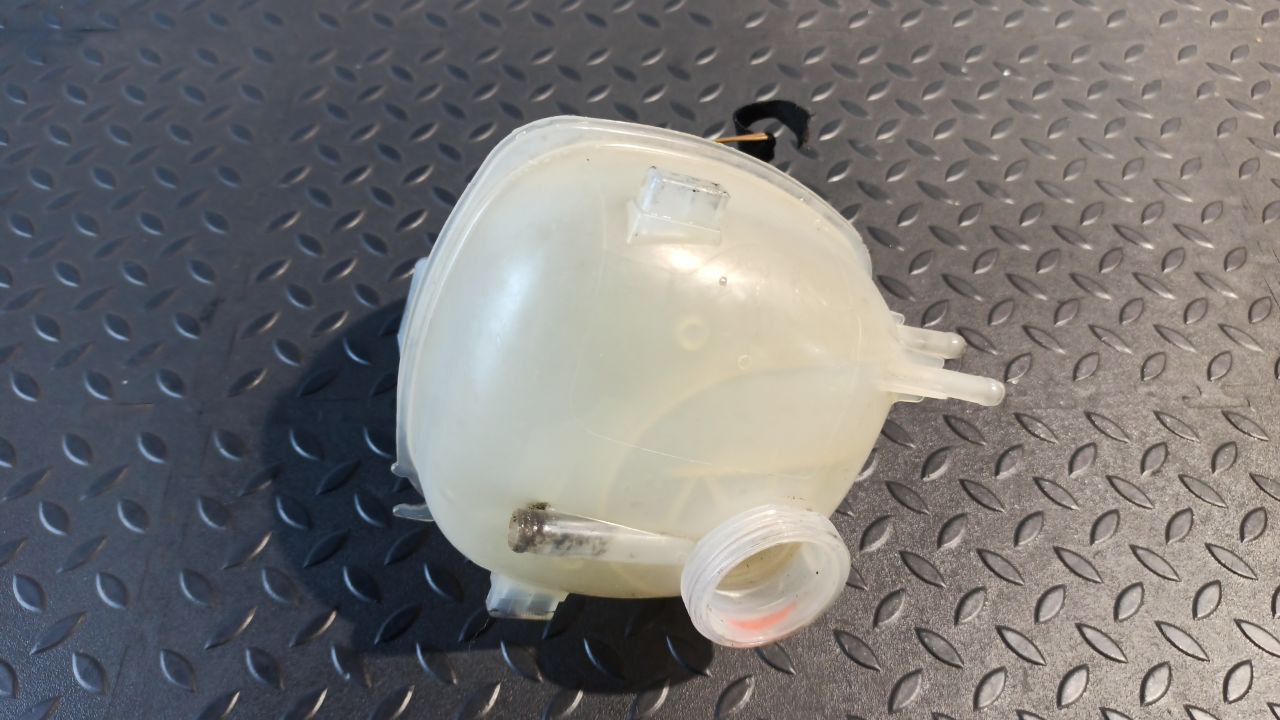 Бачок расширительный Opel Vectra/C 2002-2008