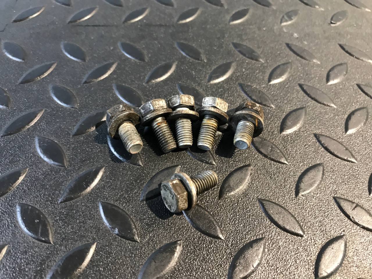 Болт корзины сцепления Renault Logan 2004-2015