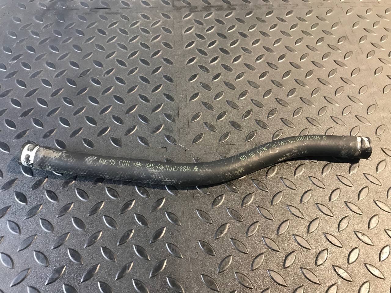 Патрубок ОЖ Renault Logan 2004-2015