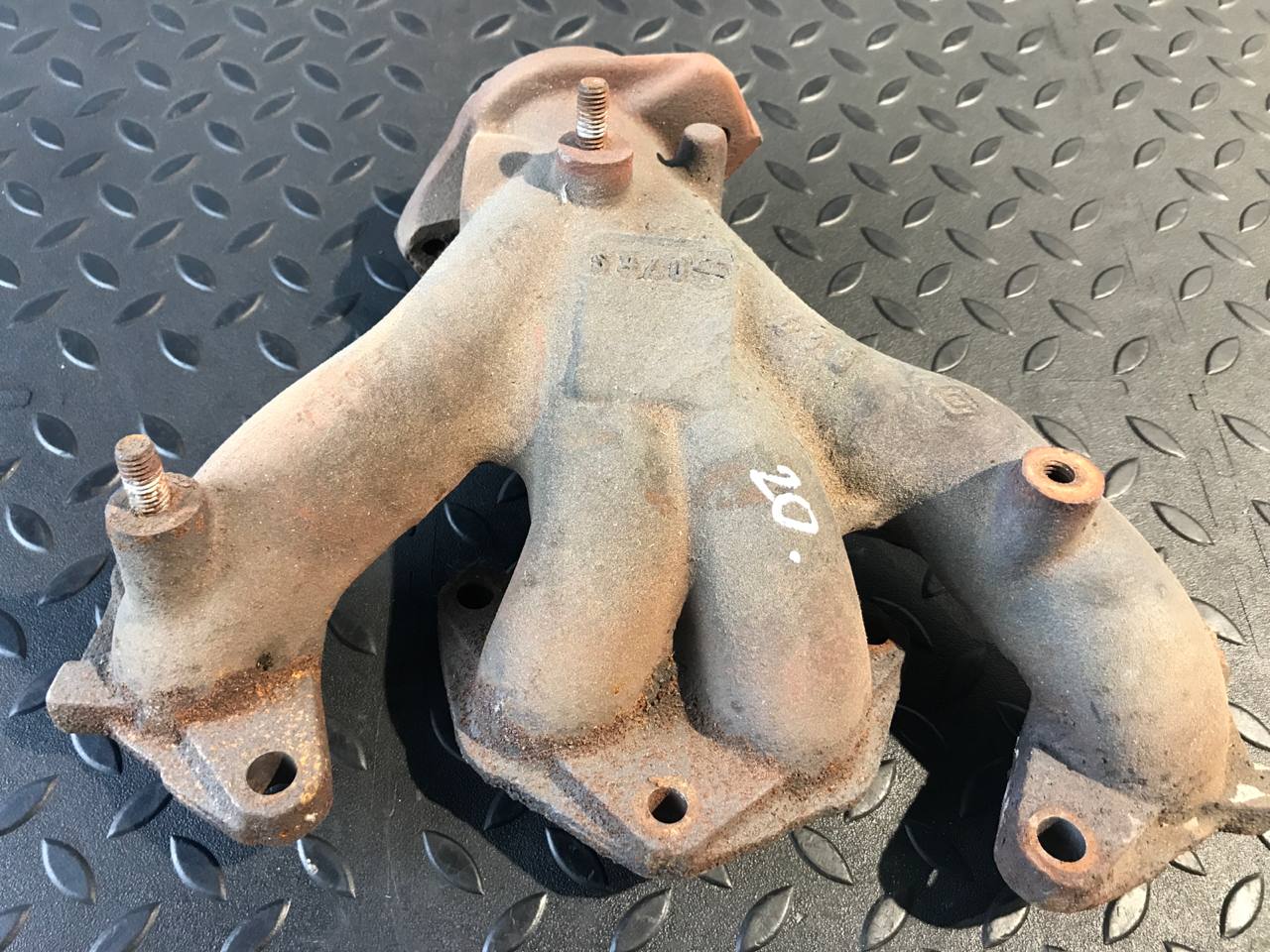 Коллектор выпускной Renault Sandero 2009-2014