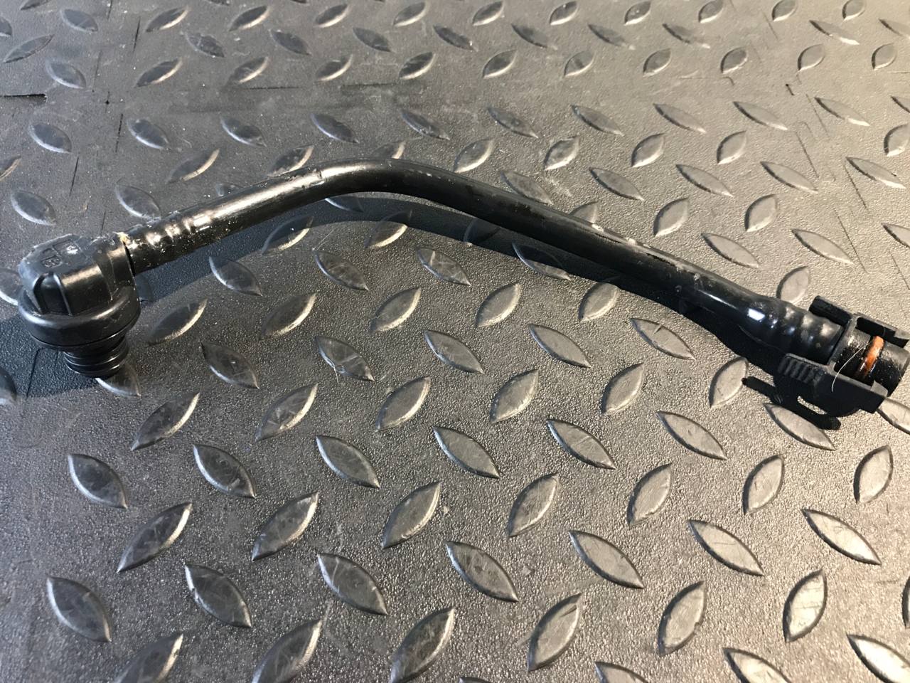 Трубка вакуумная Renault Sandero 2009-2014