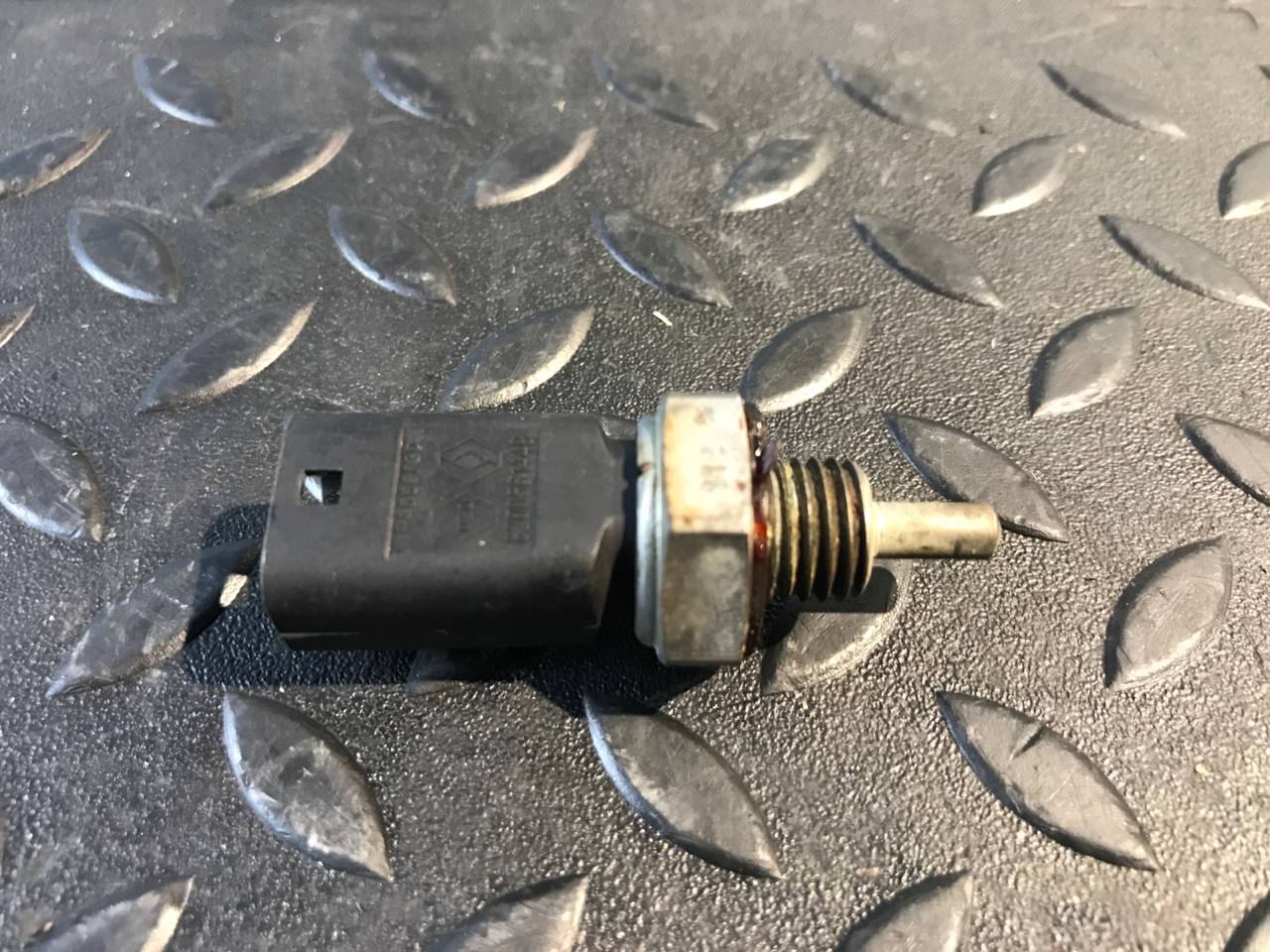 Датчик температуры ОЖ Renault Sandero 2009-2014