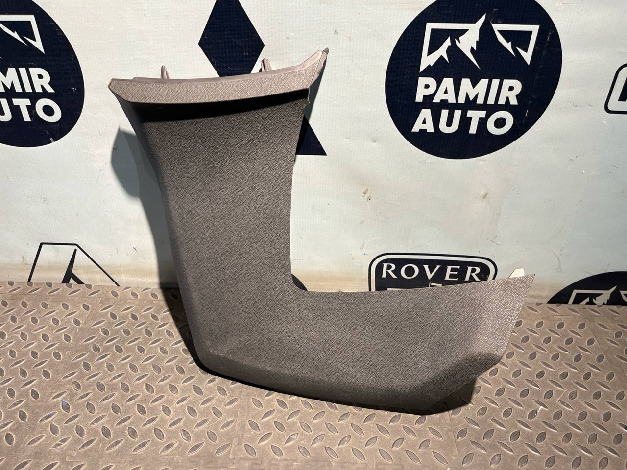 Накладка на консоль правая Opel Zafira/B 2005-2014