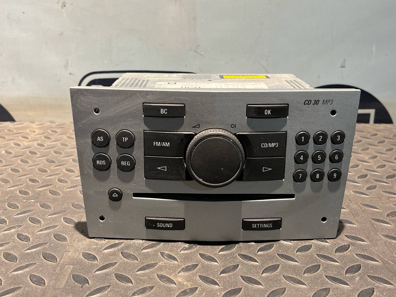 Магнитола Opel Zafira/B 2005-2014