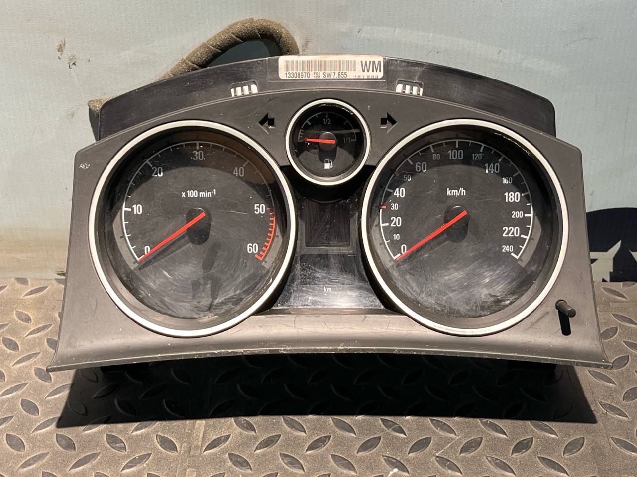 Комбинация приборов (Щиток) Opel Zafira/B 2005-2014