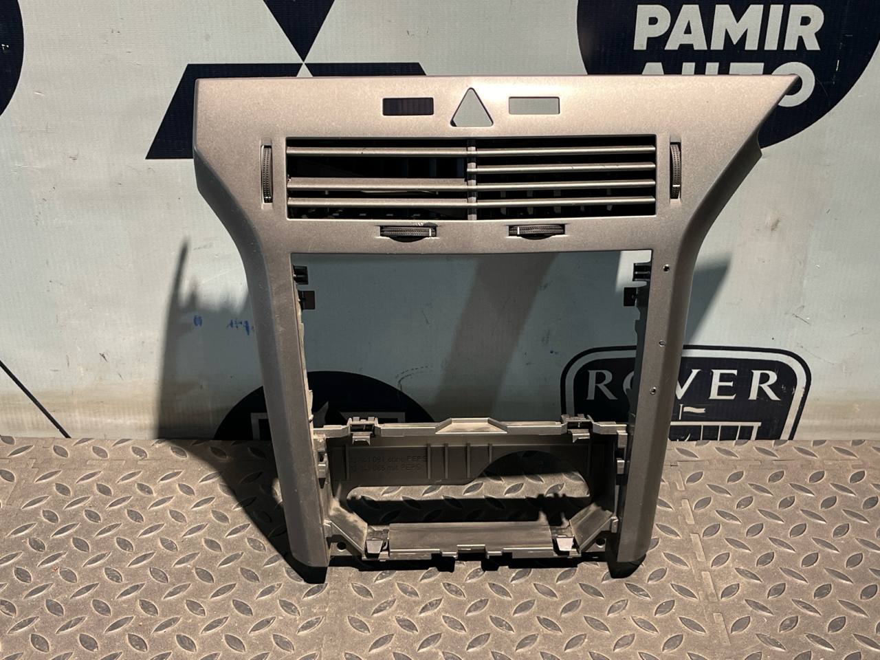 Накладка на торпедо Opel Astra/H 2004-2014