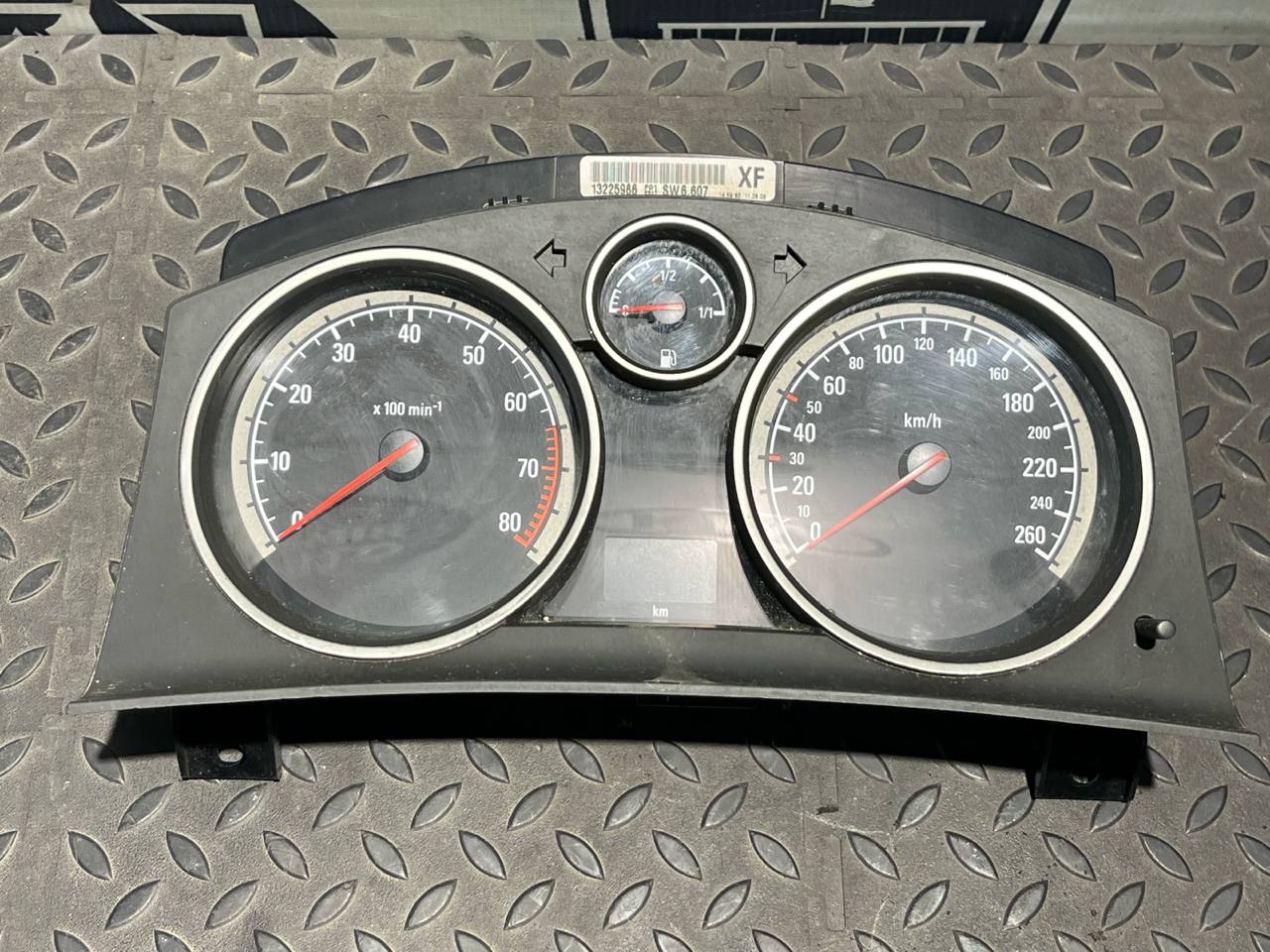 Комбинация приборов (Щиток) Opel Astra/H 2004-2014