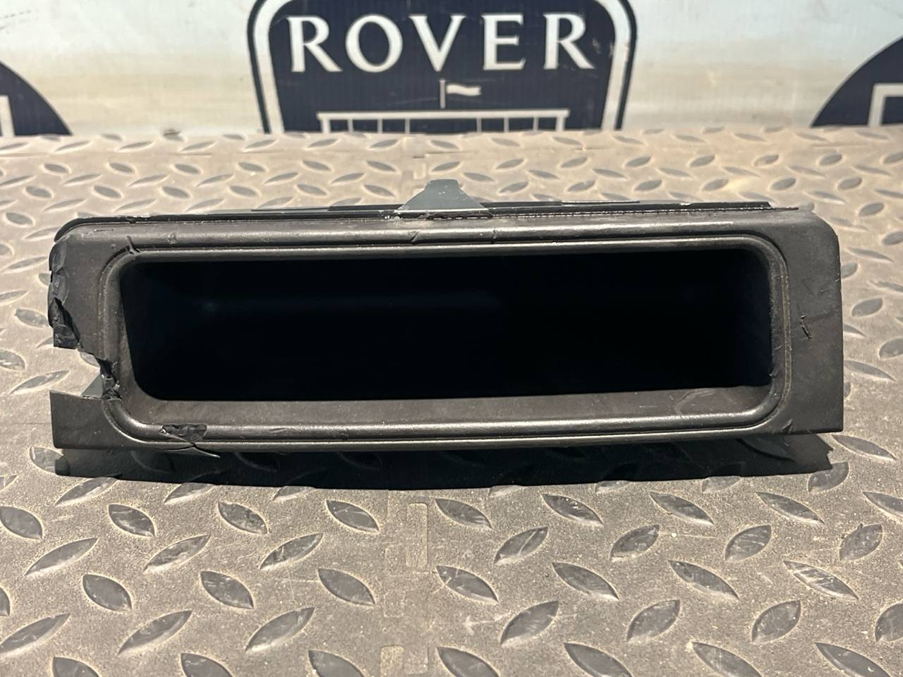 Бардачок Mercedes C/W203 2000-2008